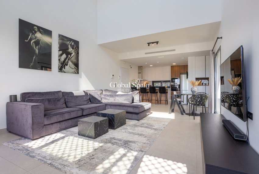 Venta - VILLA -
CIUDAD QUESADA - center