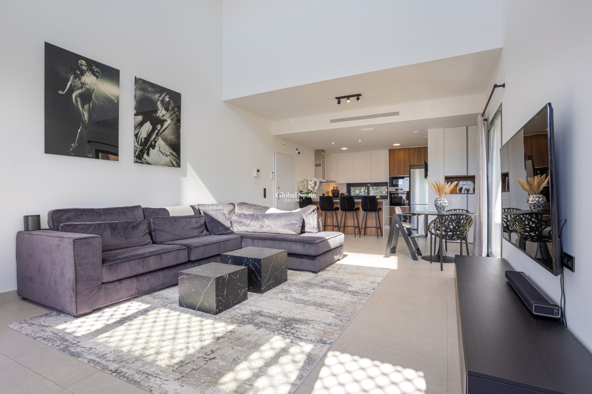 Venta - VILLA -
CIUDAD QUESADA - center