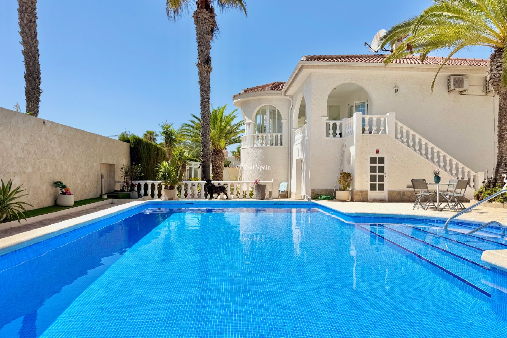 Venta - VILLA -
CIUDAD QUESADA - Centro de la Ciudad Quesada