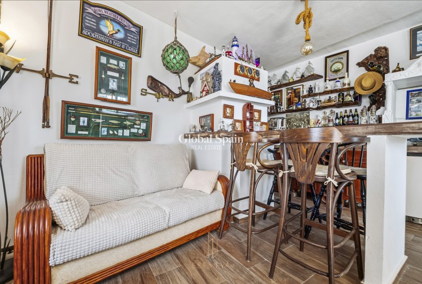 Venta - VILLA -
CIUDAD QUESADA - Centro