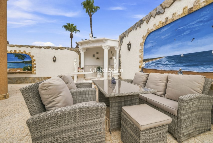 Venta - VILLA -
CIUDAD QUESADA - Centro