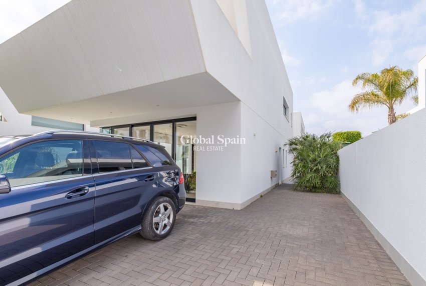 Venta - Villa -
CIUDAD QUESADA - Ciudad Quesada