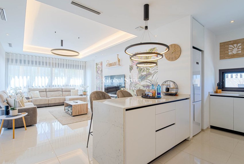 Venta - VILLA -
CIUDAD QUESADA - Doña Pena