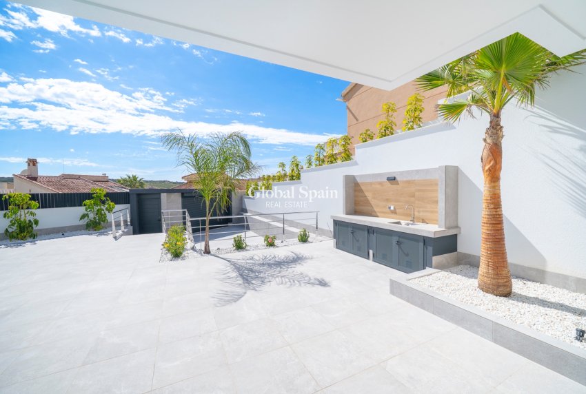 Venta - VILLA -
CIUDAD QUESADA - La Marquesa Golf