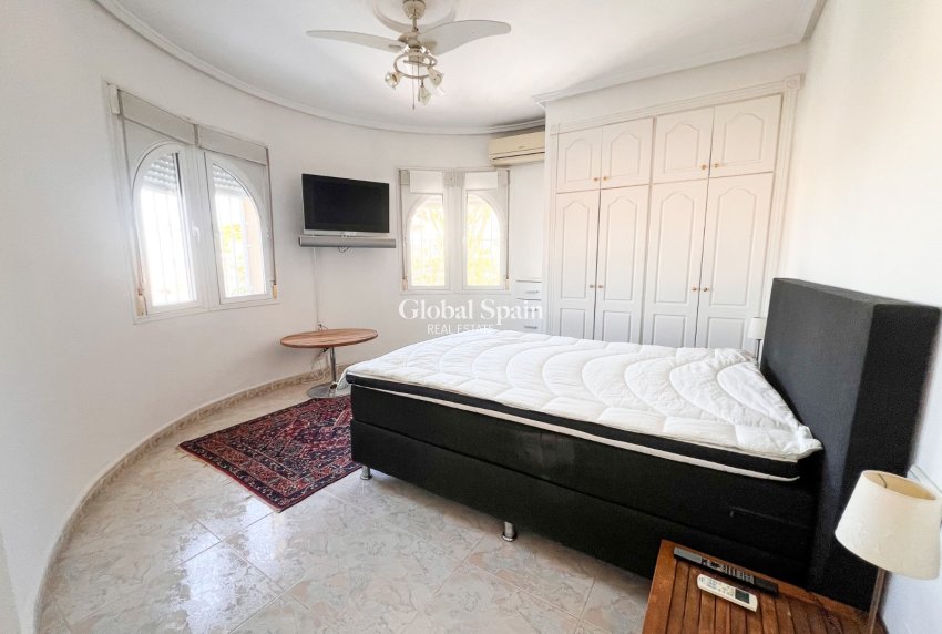 Venta - VILLA -
CIUDAD QUESADA - Rojales