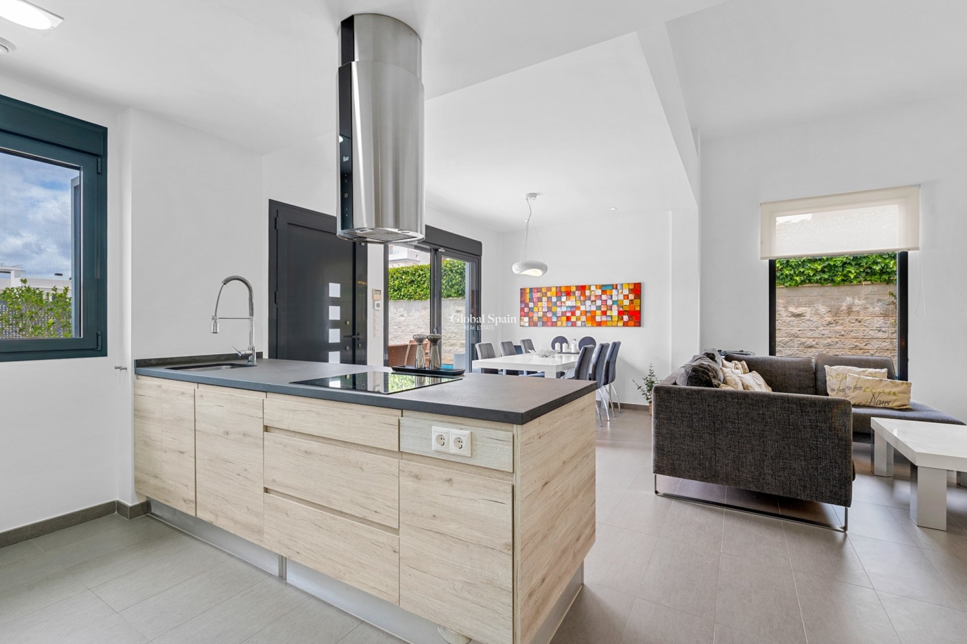 Venta - Villa -
CIUDAD QUESADA