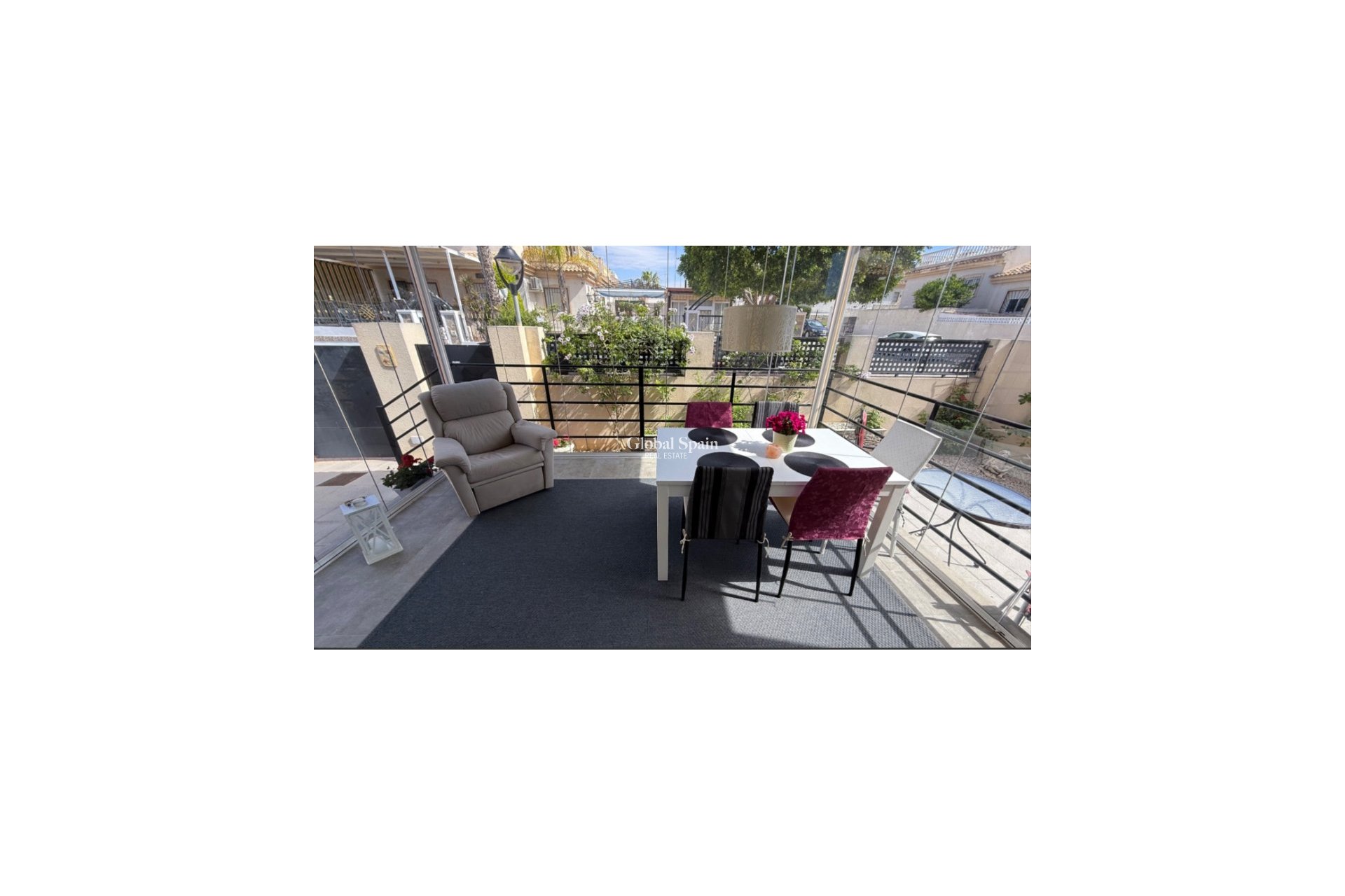 Venta - Villa -
CIUDAD QUESADA