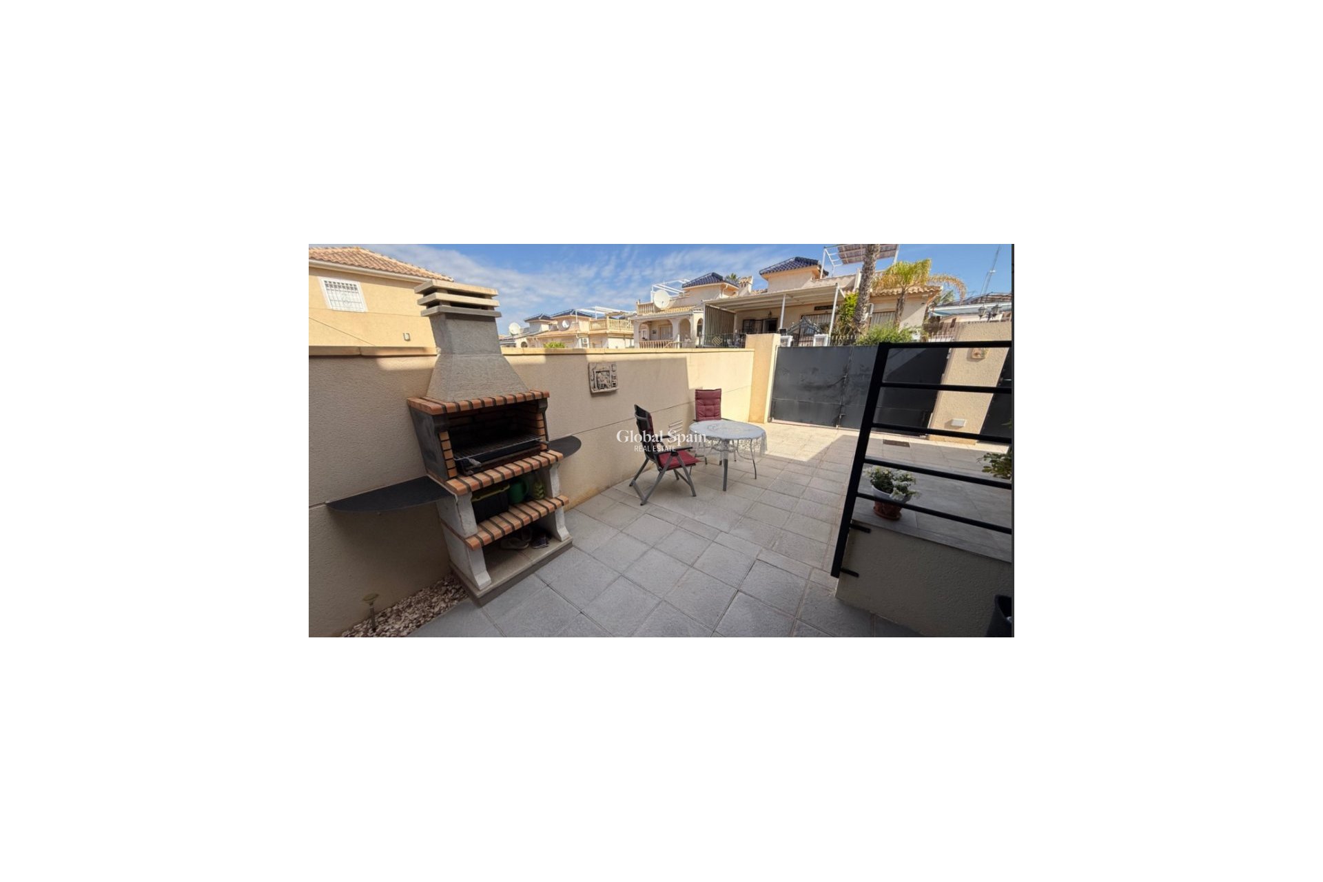 Venta - Villa -
CIUDAD QUESADA