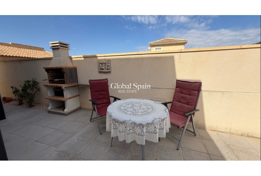 Venta - Villa -
CIUDAD QUESADA