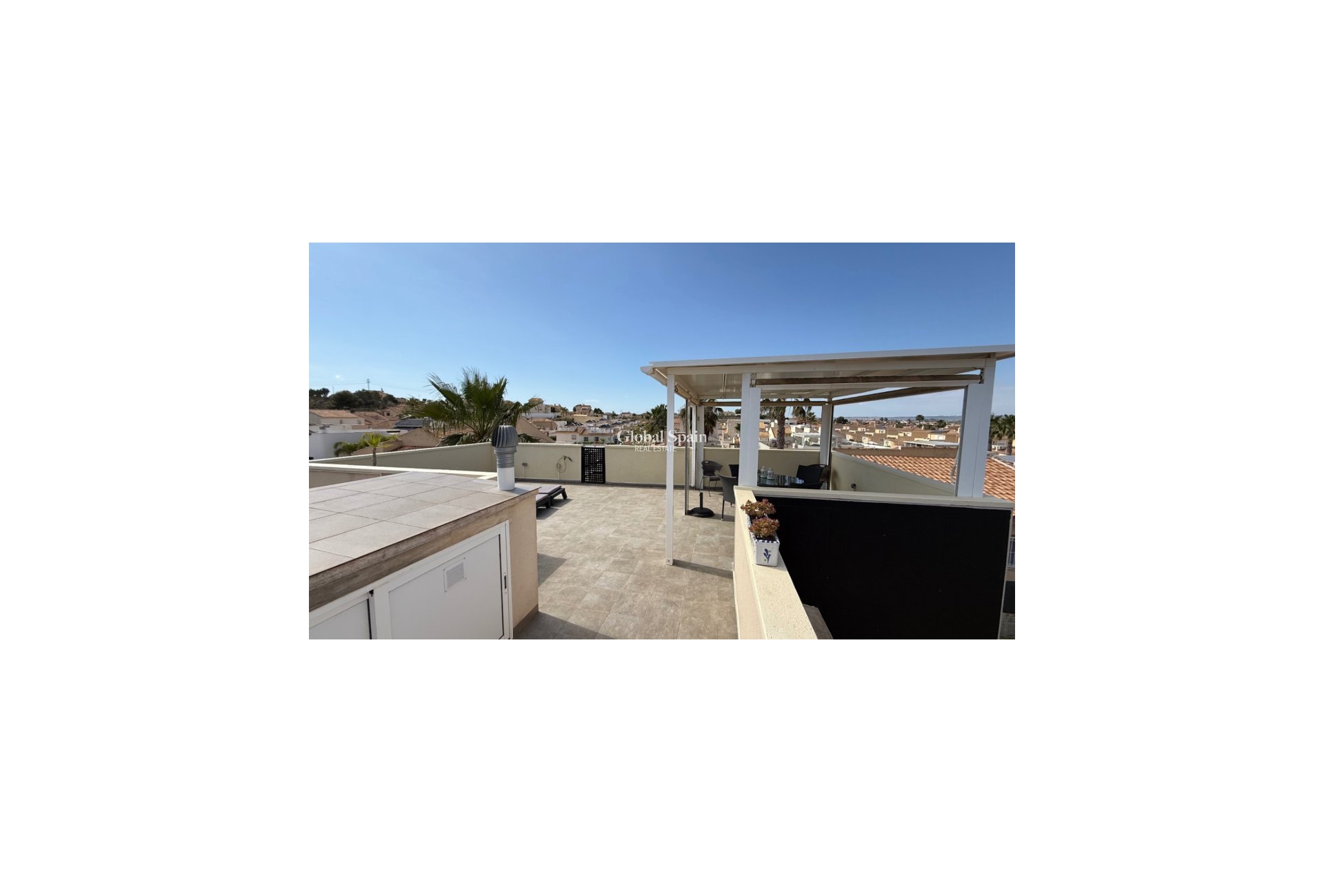 Venta - Villa -
CIUDAD QUESADA