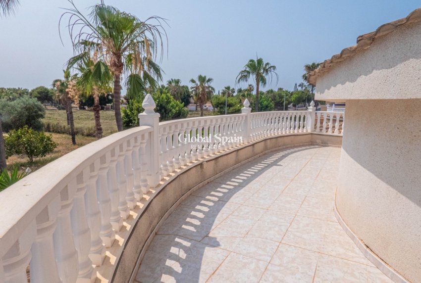 Venta - VILLA -
CIUDAD QUESADA