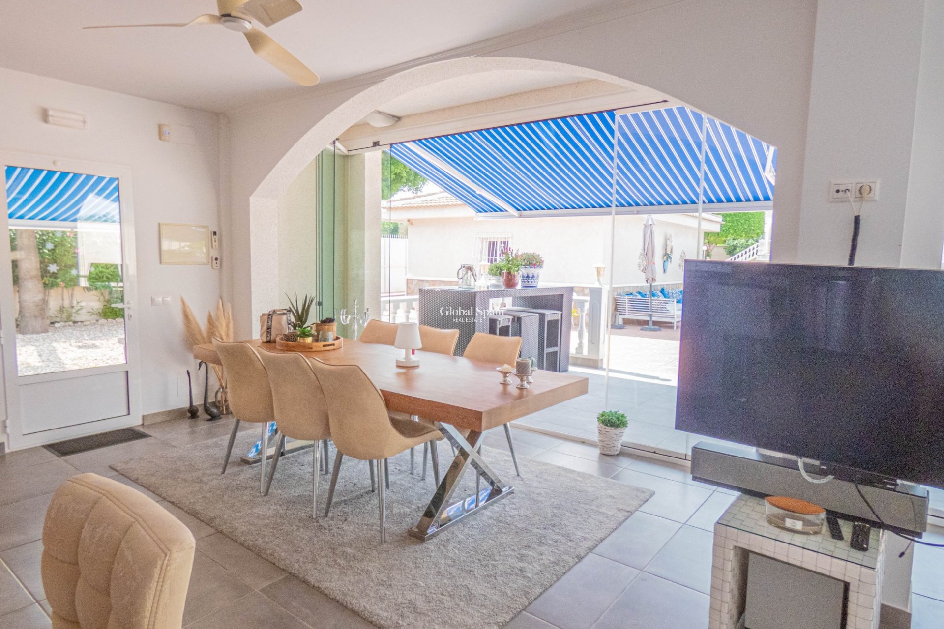 Venta - VILLA -
CIUDAD QUESADA