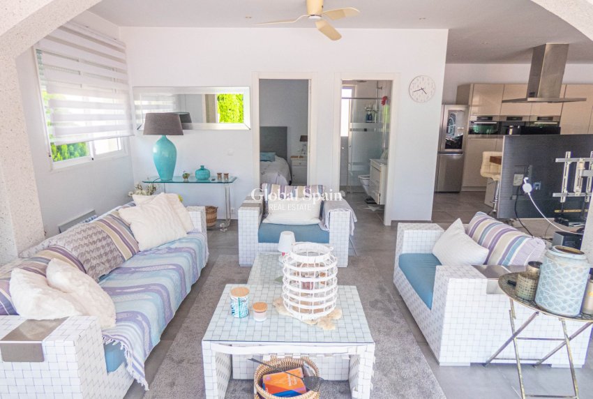 Venta - VILLA -
CIUDAD QUESADA