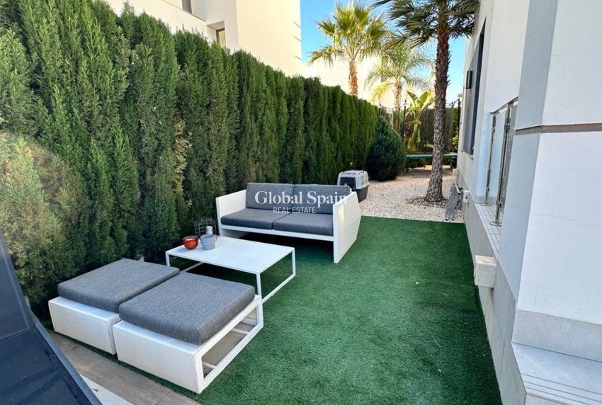 Venta - VILLA -
CIUDAD QUESADA