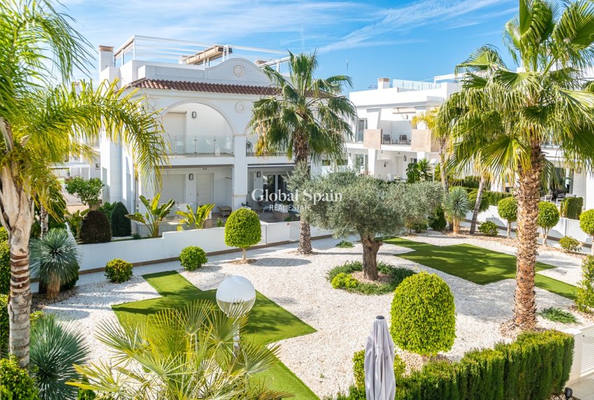 Venta - VILLA -
CIUDAD QUESADA