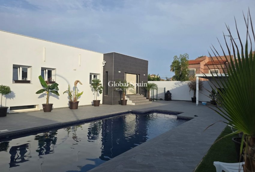 Venta - VILLA -
CIUDAD QUESADA