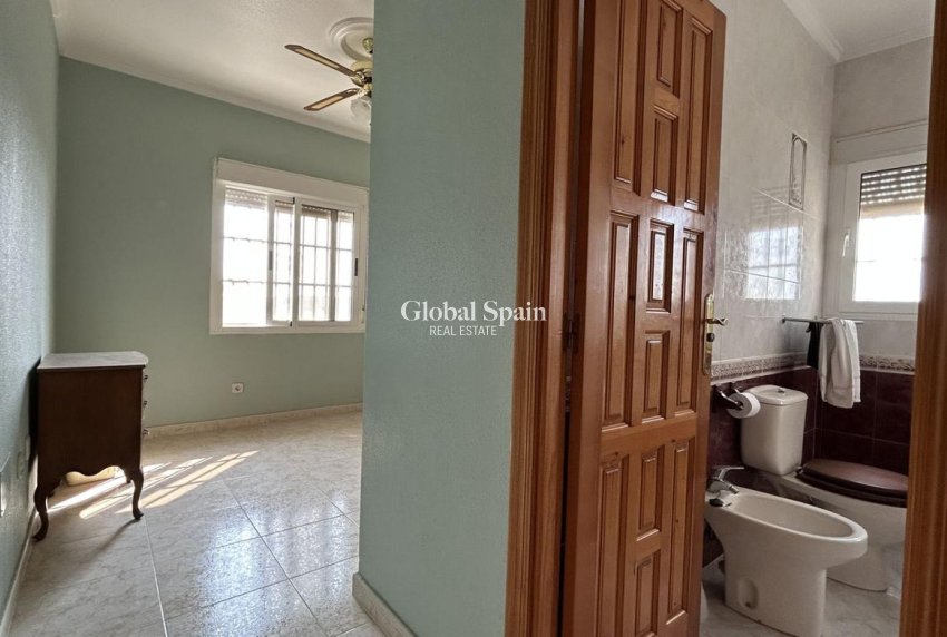 Venta - VILLA -
CIUDAD QUESADA