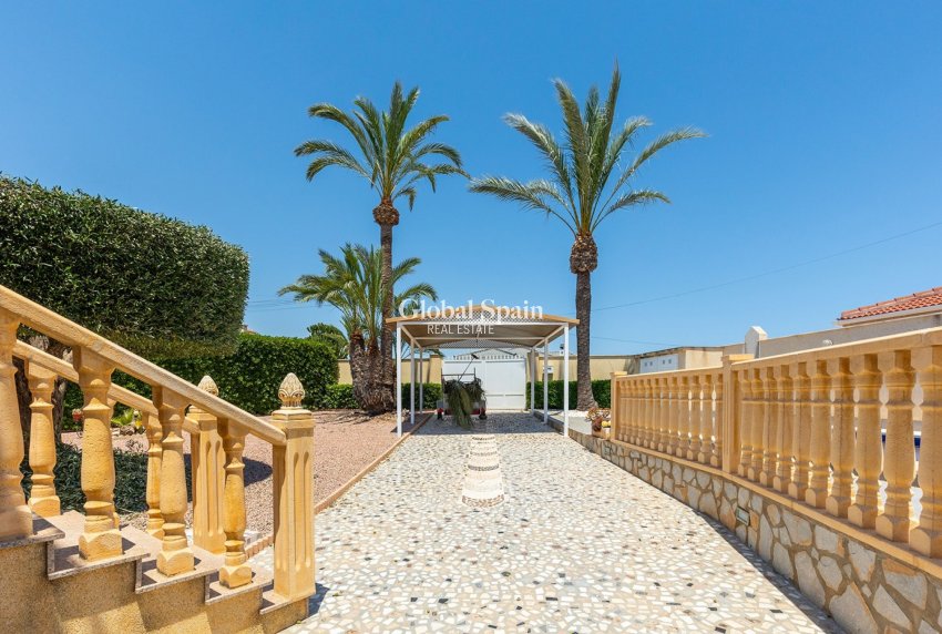 Venta - VILLA -
CIUDAD QUESADA