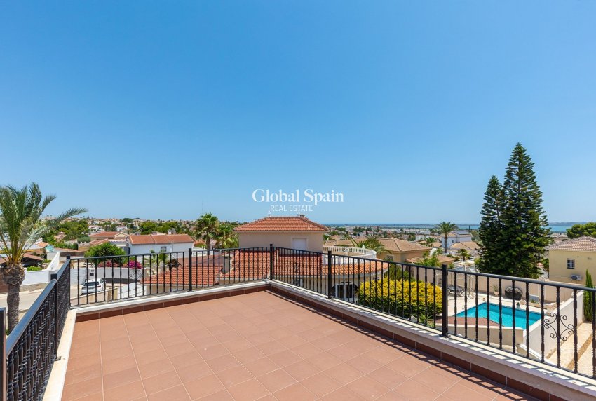 Venta - VILLA -
CIUDAD QUESADA