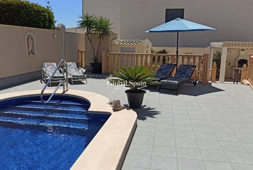 Venta - VILLA -
CIUDAD QUESADA