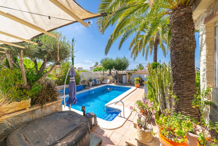 Venta - VILLA -
CIUDAD QUESADA