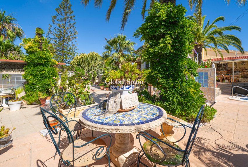 Venta - VILLA -
CIUDAD QUESADA
