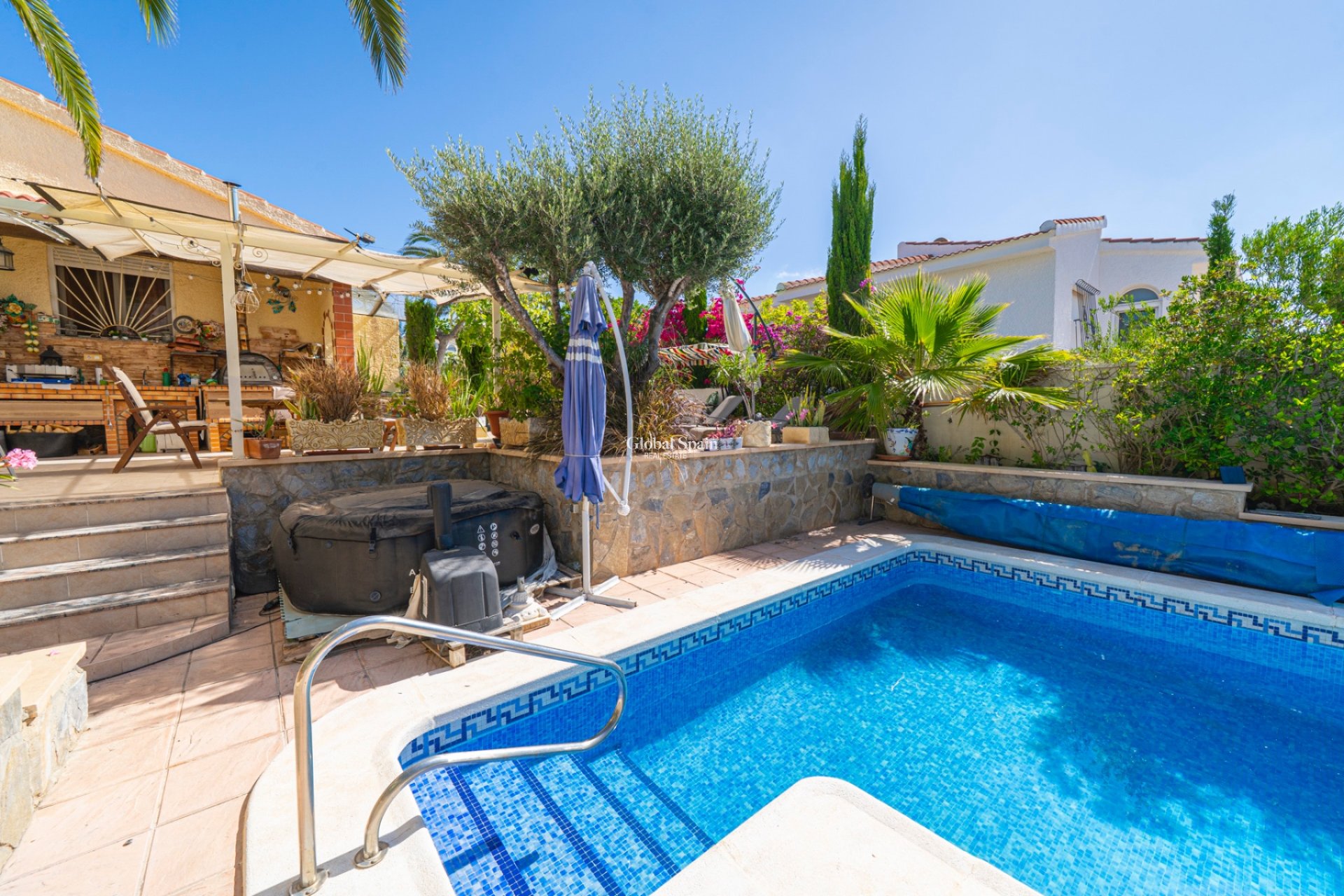 Venta - VILLA -
CIUDAD QUESADA