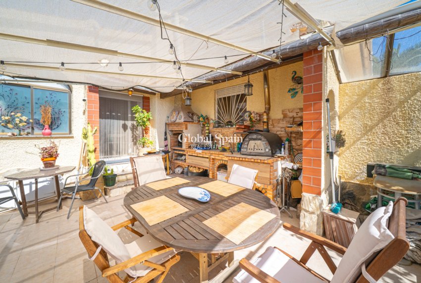 Venta - VILLA -
CIUDAD QUESADA
