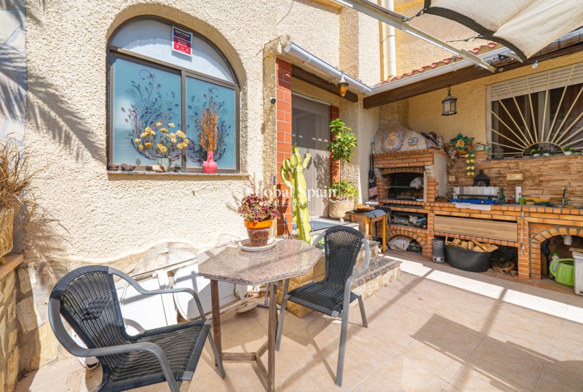 Venta - VILLA -
CIUDAD QUESADA