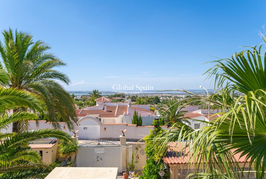 Venta - VILLA -
CIUDAD QUESADA