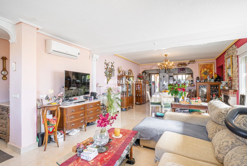 Venta - VILLA -
CIUDAD QUESADA