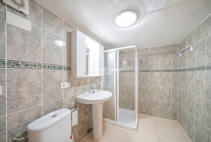 Venta - VILLA -
CIUDAD QUESADA