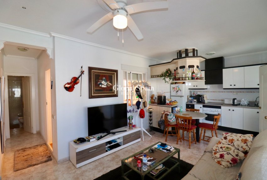 Venta - Villa -
CIUDAD QUESADA