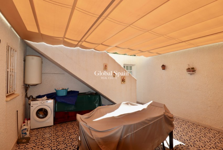 Venta - Villa -
CIUDAD QUESADA