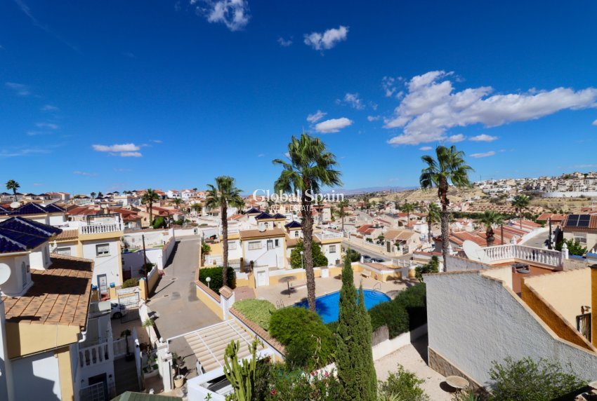 Venta - Villa -
CIUDAD QUESADA