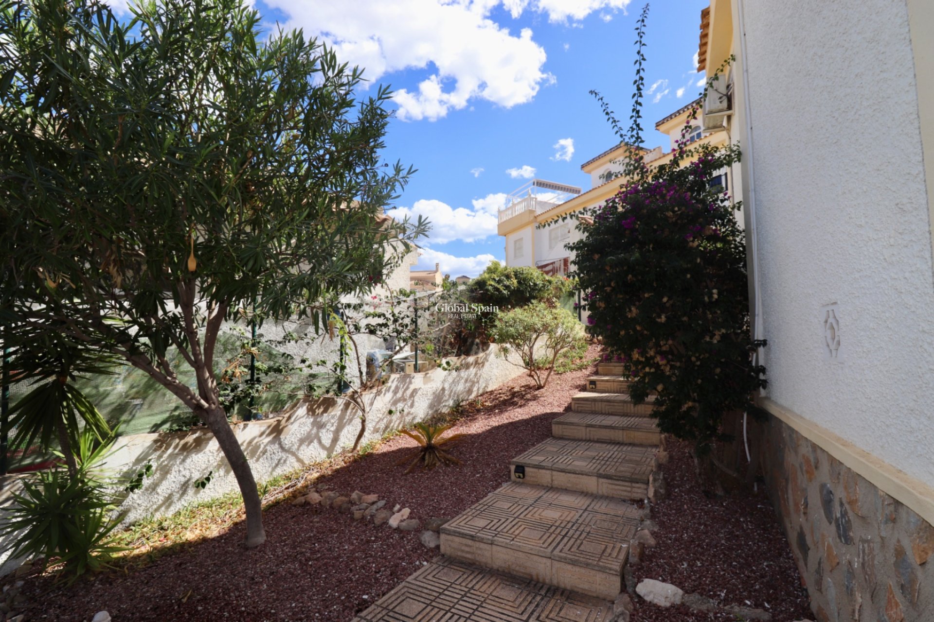 Venta - Villa -
CIUDAD QUESADA