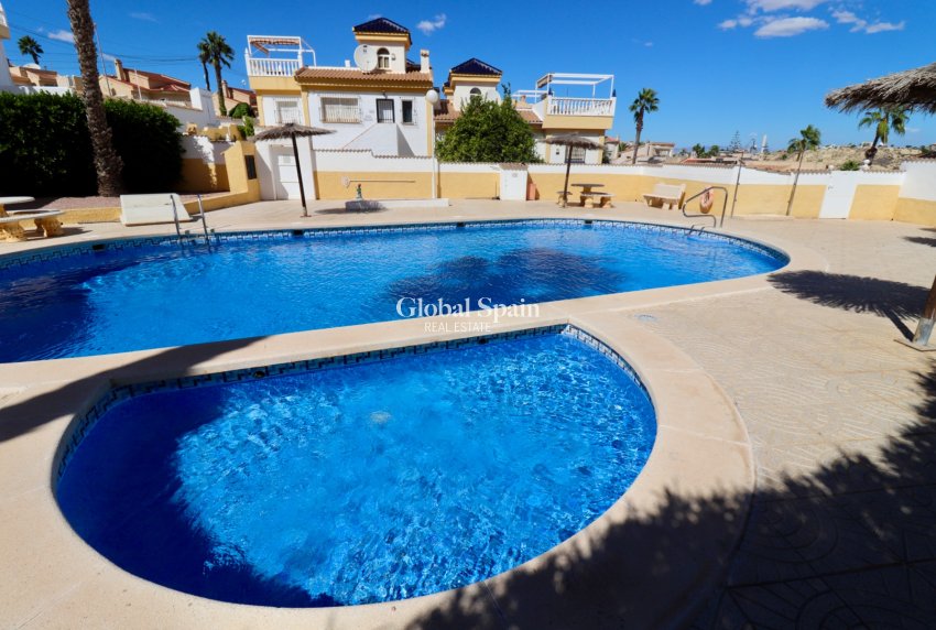 Venta - Villa -
CIUDAD QUESADA