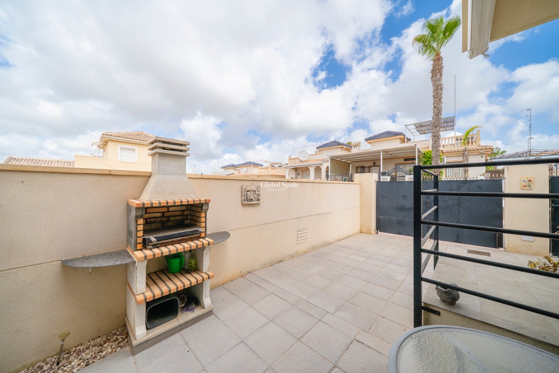 Venta - Villa -
CIUDAD QUESADA