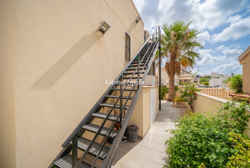 Venta - Villa -
CIUDAD QUESADA