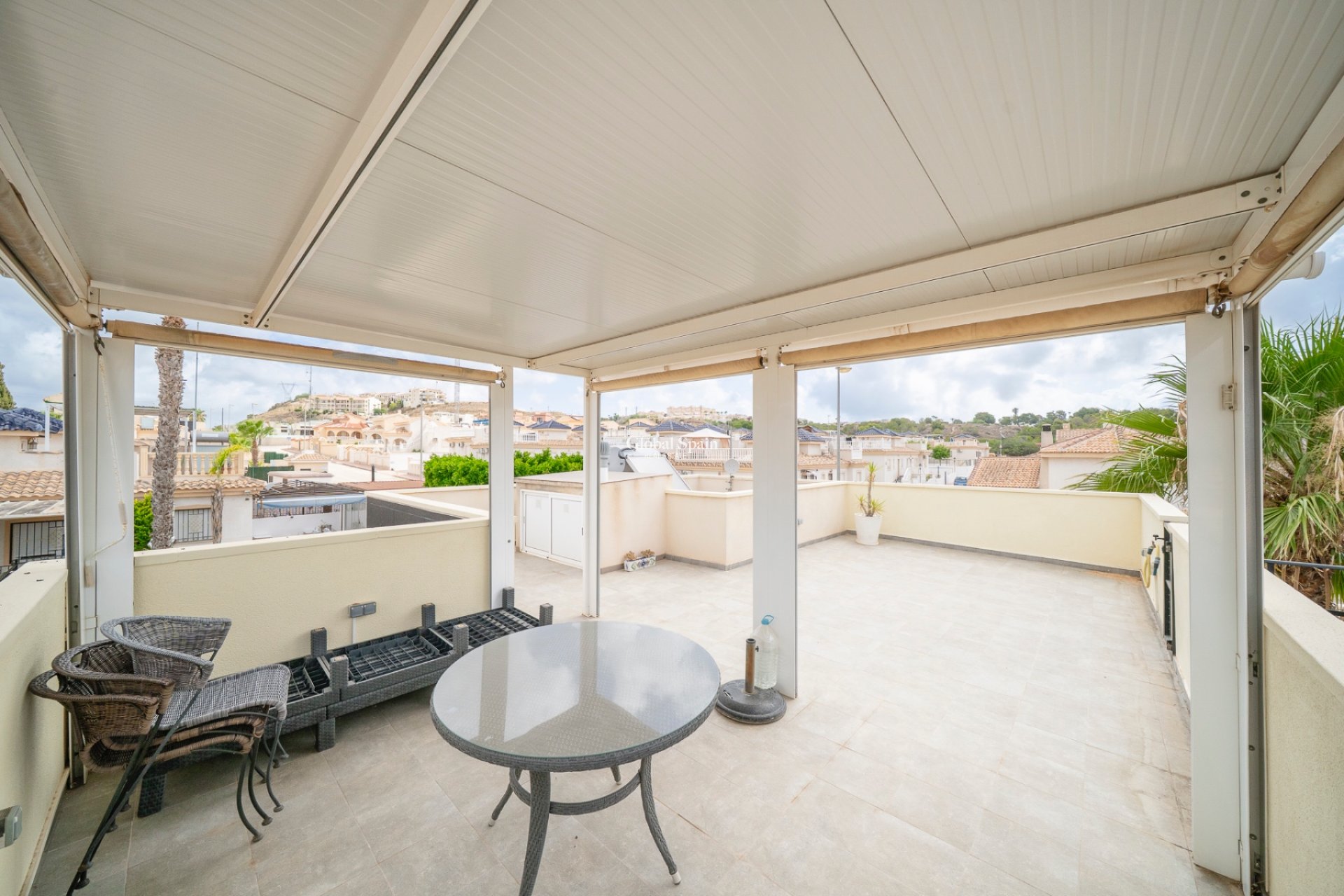 Venta - Villa -
CIUDAD QUESADA