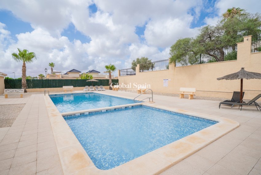 Venta - Villa -
CIUDAD QUESADA