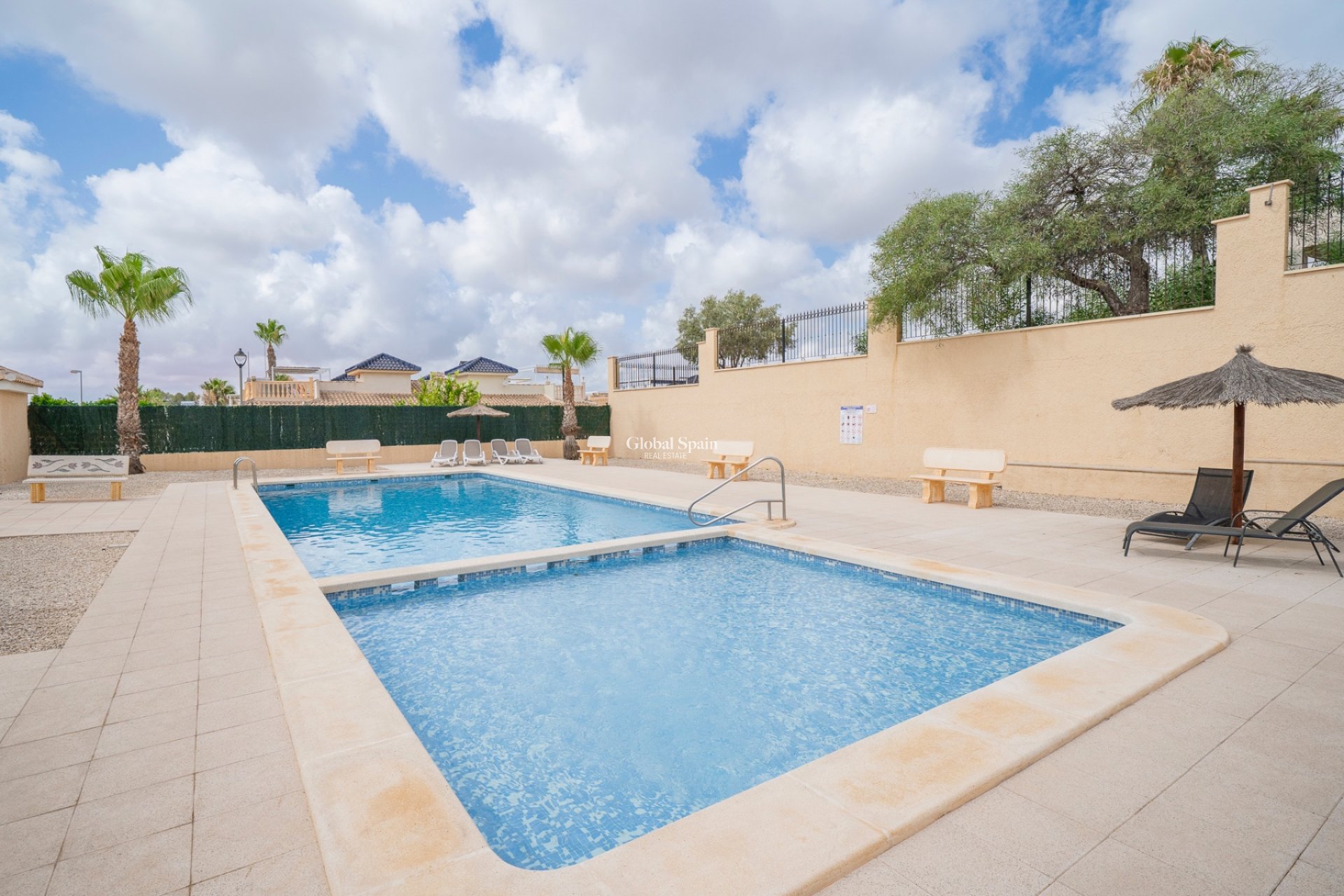 Venta - Villa -
CIUDAD QUESADA