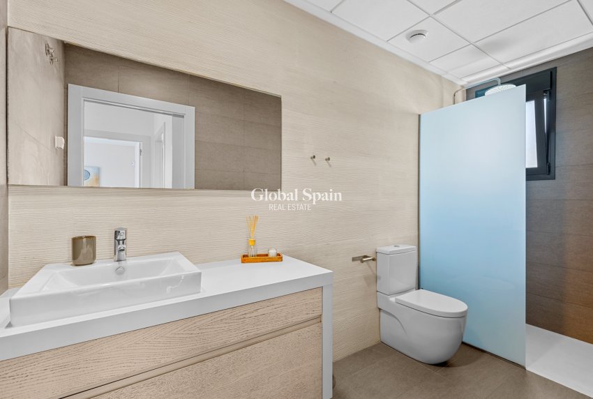 Venta - Villa -
CIUDAD QUESADA