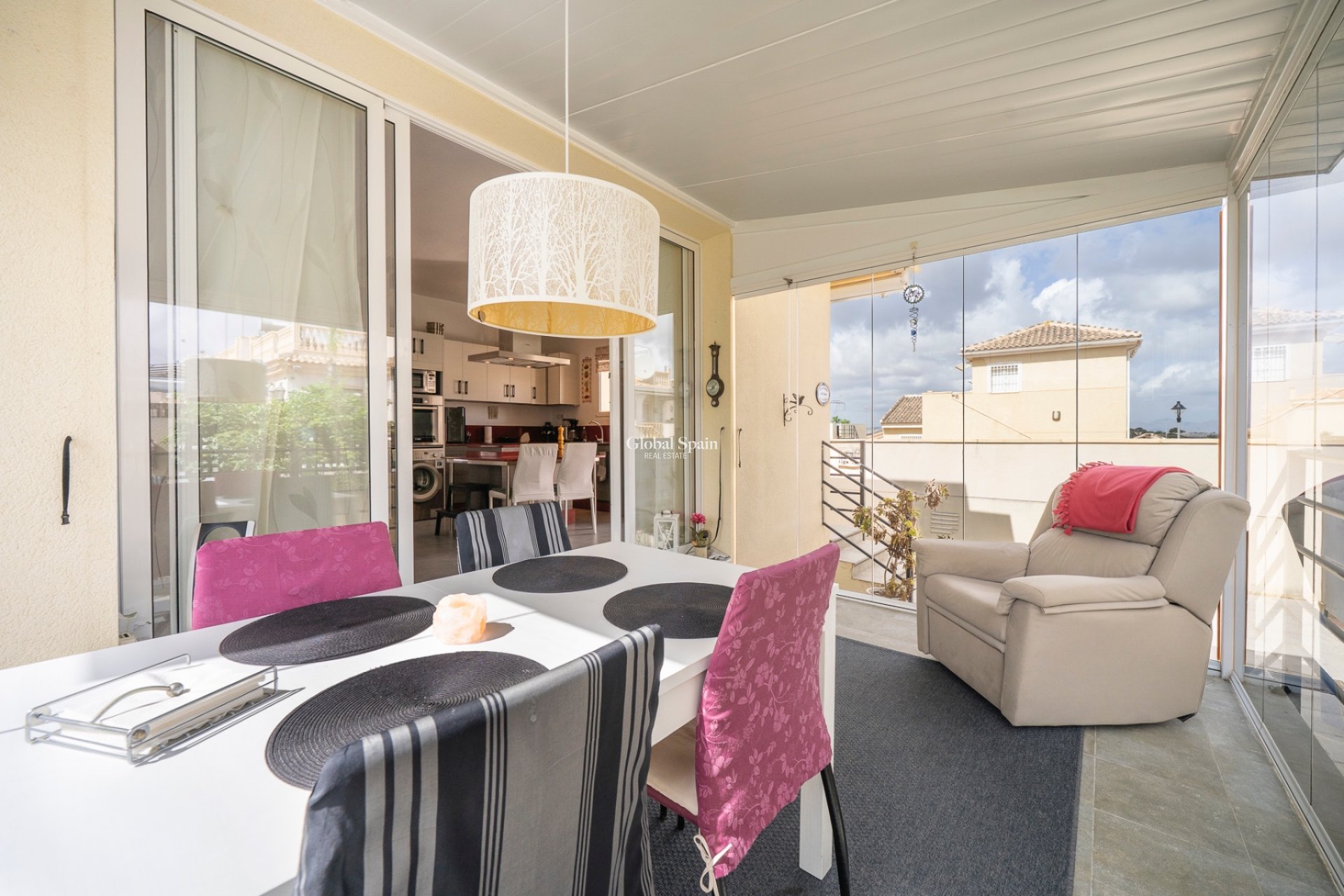 Venta - Villa -
CIUDAD QUESADA