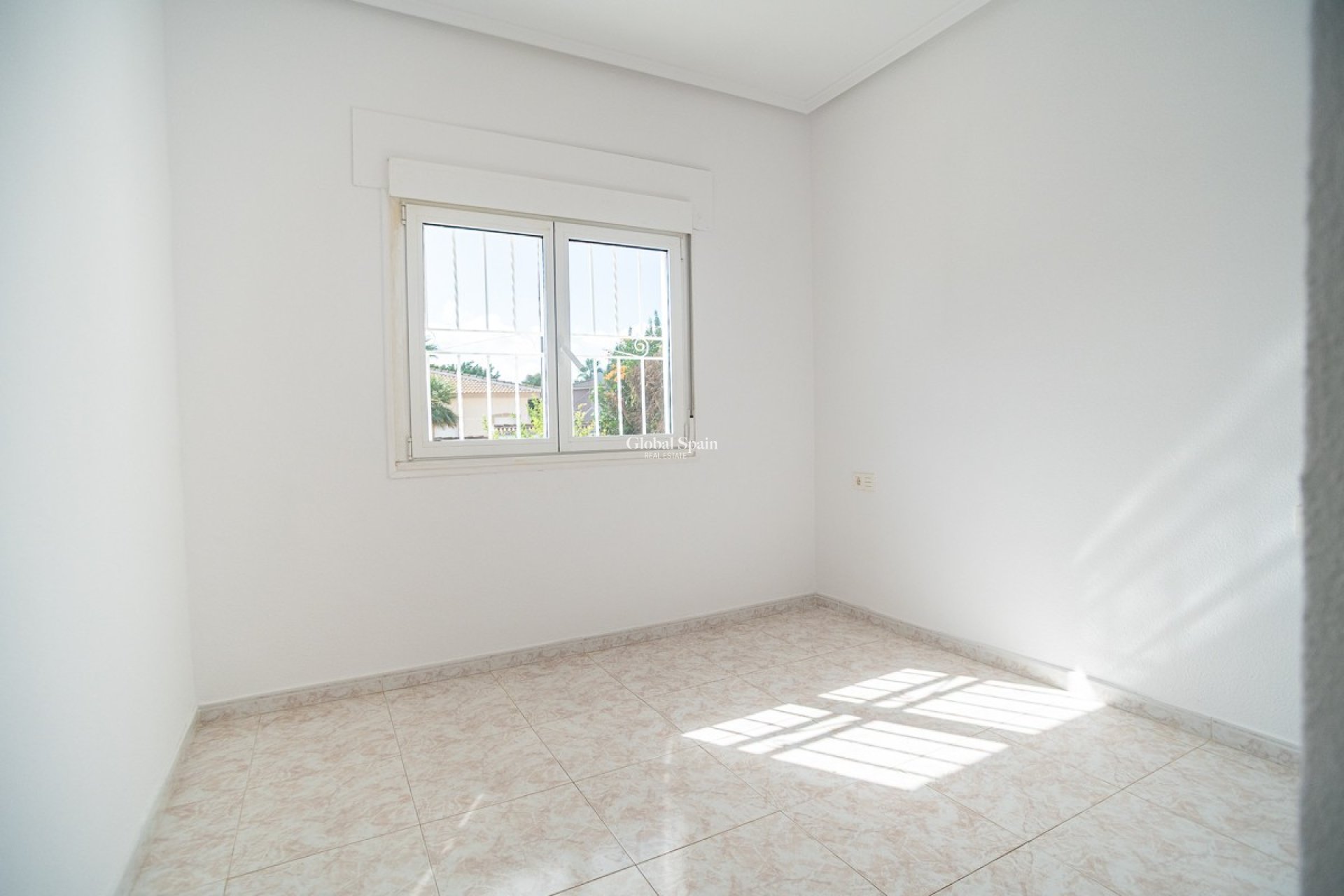 Venta - Villa -
CIUDAD QUESADA