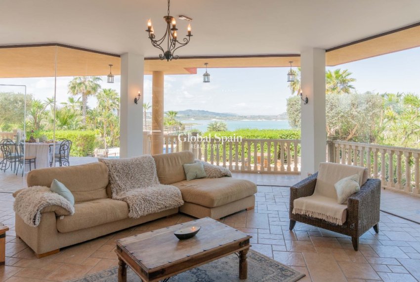 Venta - Villa -
Costa Blanca - Orihuela Costa