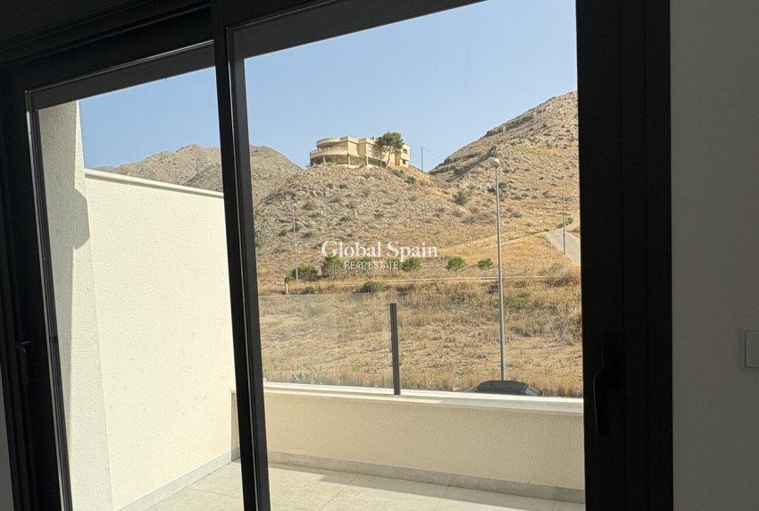 Venta - VILLA -
COX - Costa Blanca