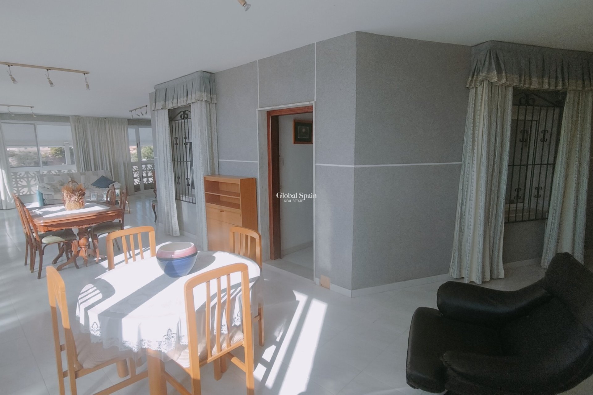 Venta - VILLA -
CREVILLENTE - Inland