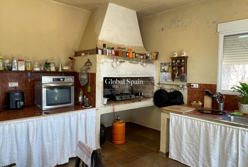 Venta - VILLA -
CREVILLENTE - Inland