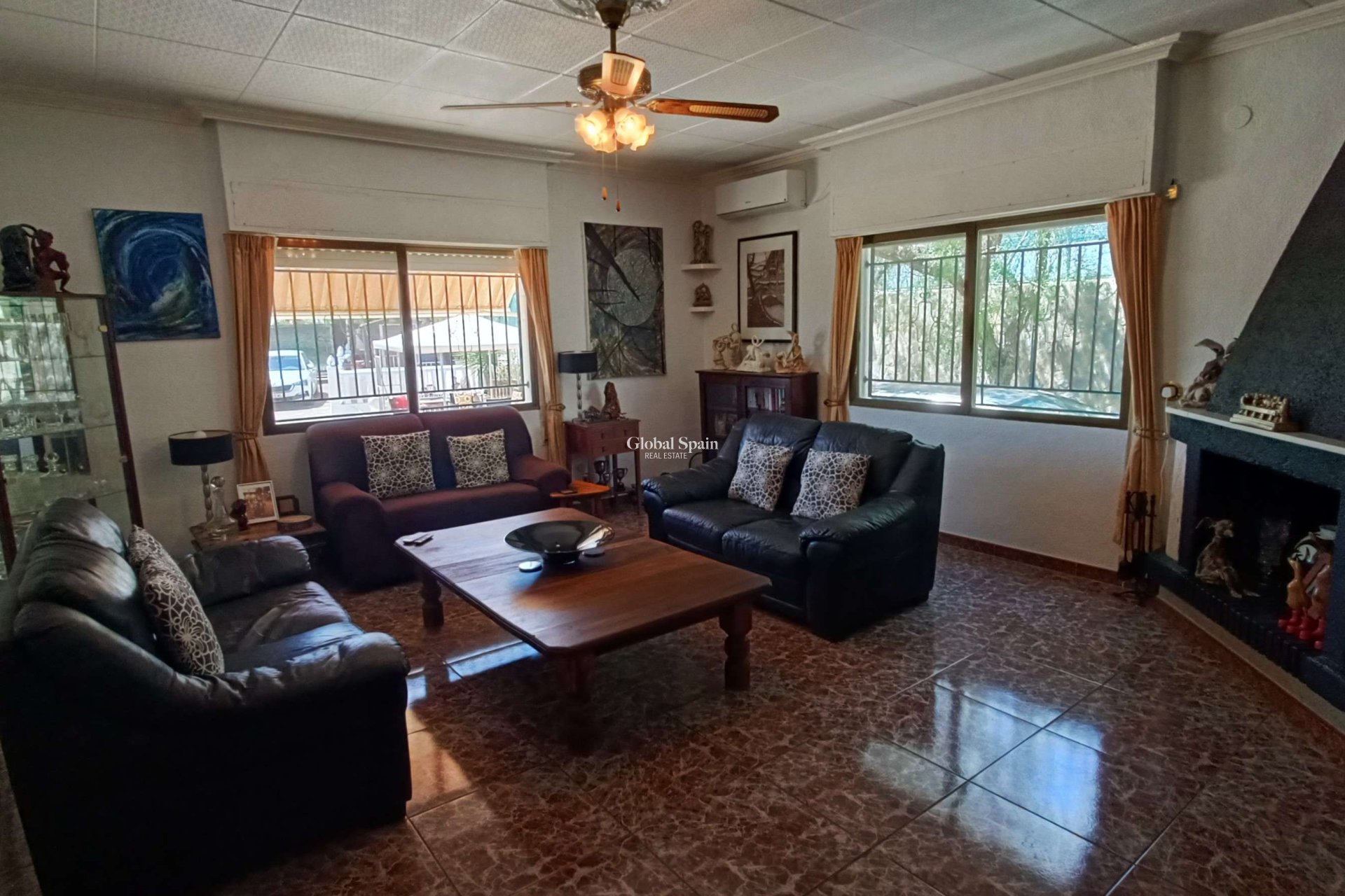 Venta - VILLA -
CREVILLENTE - Inland